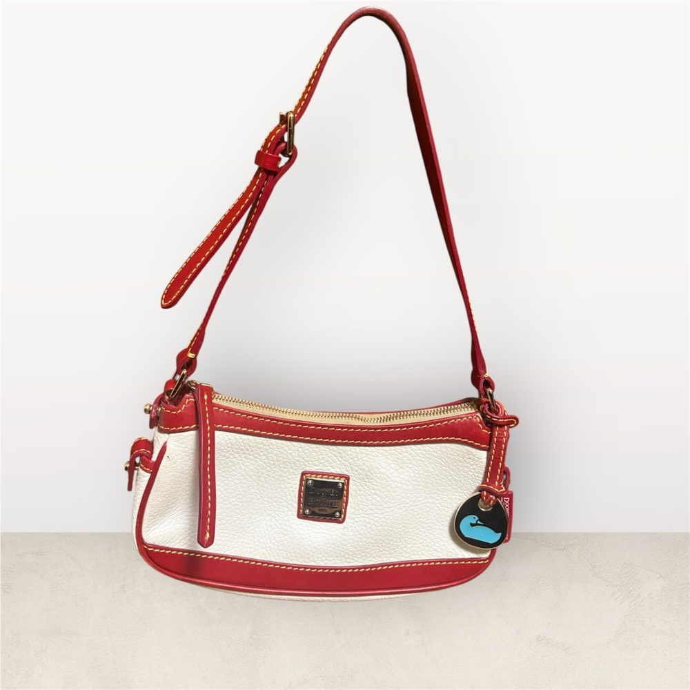 Dooney & Bourke early 2000 white pebble leather bag